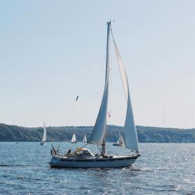 Kostenloses Stock Foto zu abenteuer, blau, boot