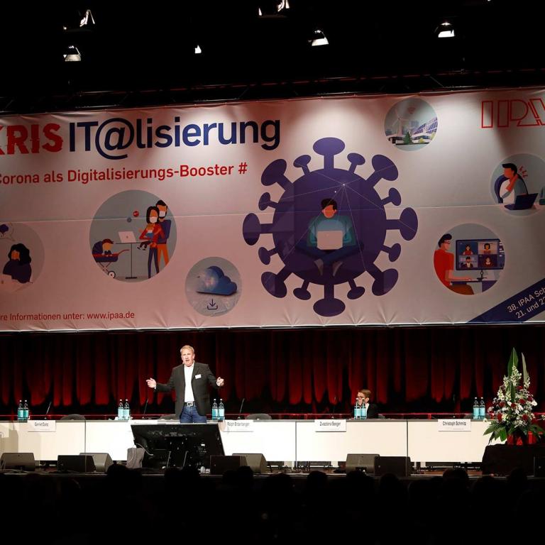 Foto mit Teilnehmenden der IPAA-Schulungstage 2022