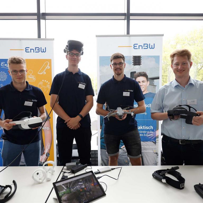 Foto mit Teilnehmenden der IPAA-Schulungstage 2022